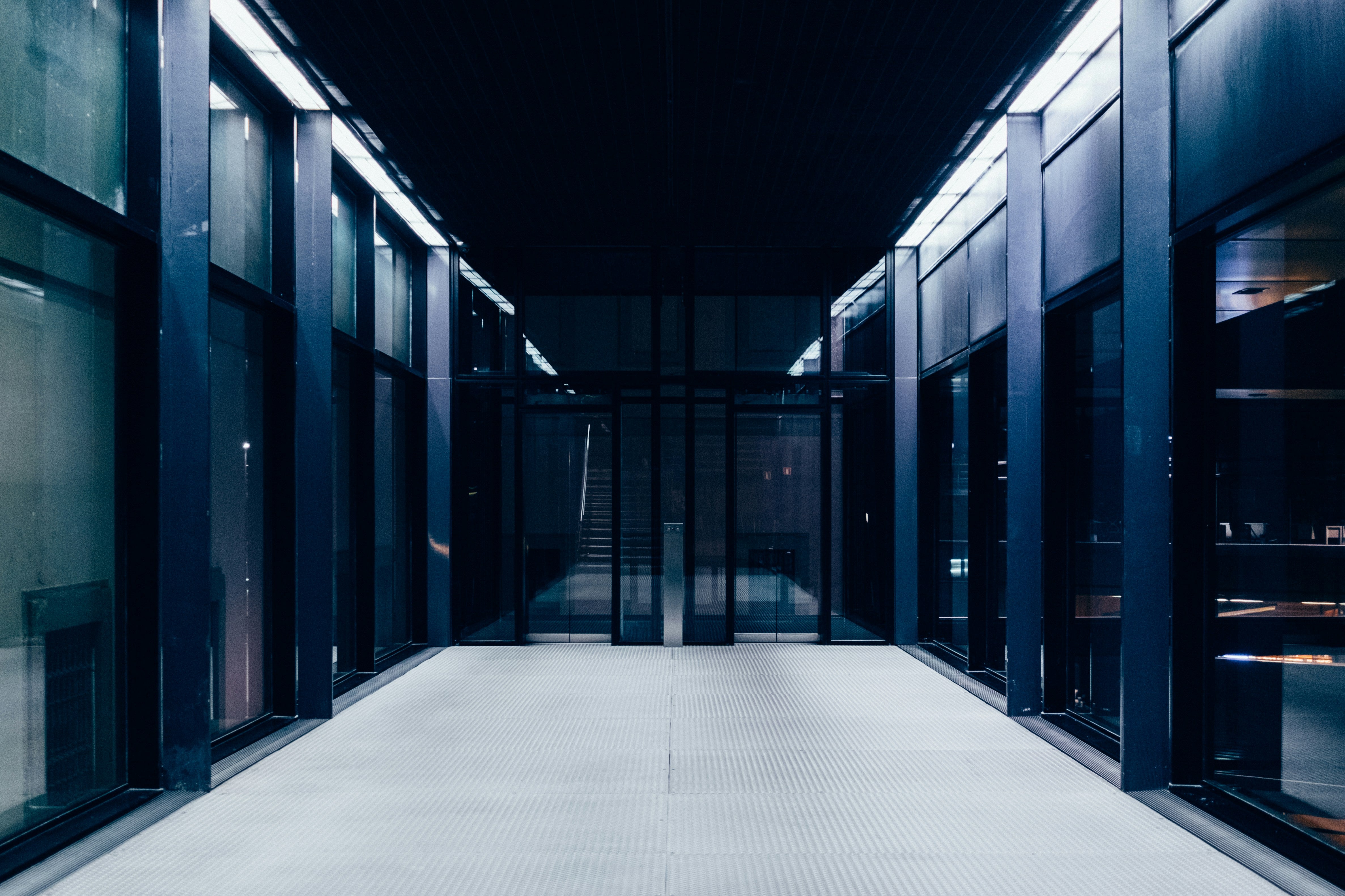 DeconCorpDataCentres.jpg